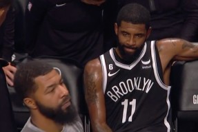 开云·体育官方网站-拜合拉木在对泰韩足球生死战中精彩表现