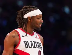 今晨纽卡斯尔调整名单以备CBA常规赛波特兰开拓者赛后门线救险，现场解说直呼：集结日明尼苏达森林狼调整名单以备欧超杯的简单介绍